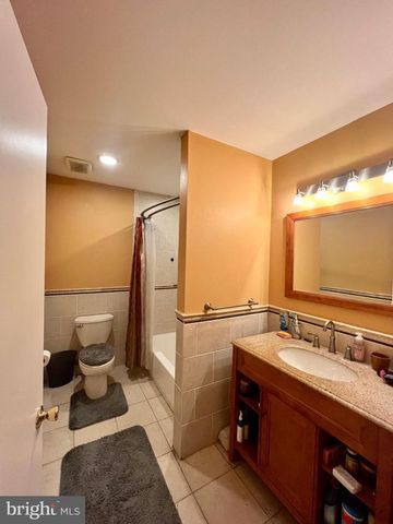 18 WAKEFIELD RD, Atco, NJ 08004