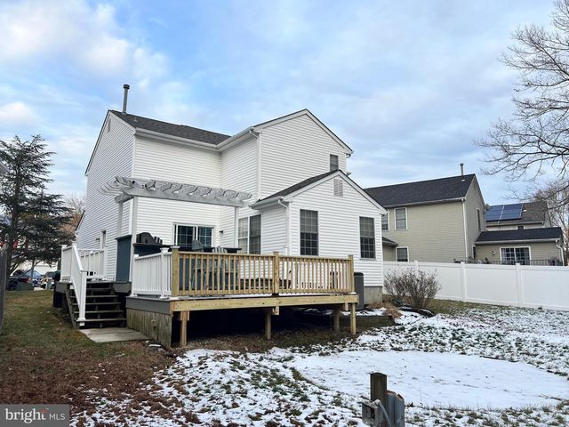 18 WAKEFIELD RD, Atco, NJ 08004