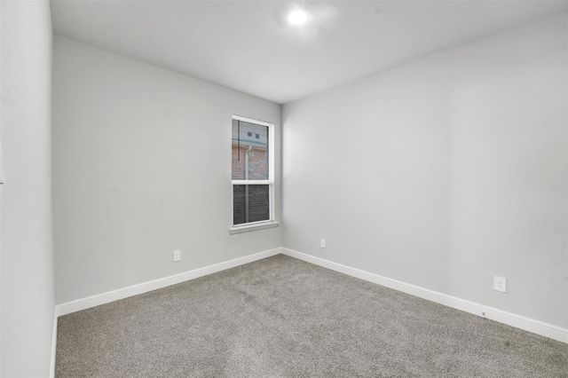 1012 Southwark Drive, Fort Worth, TX 76247