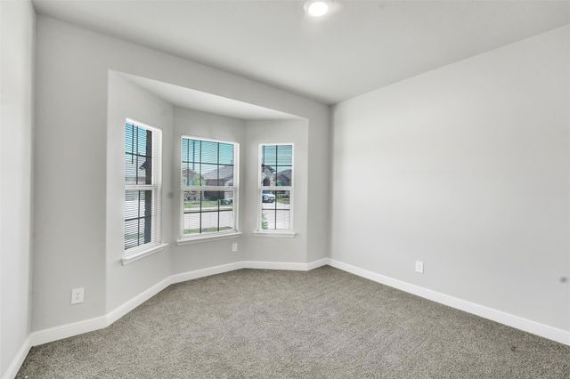 1012 Southwark Drive, Fort Worth, TX 76247