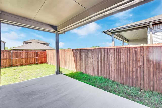 1012 Southwark Drive, Fort Worth, TX 76247