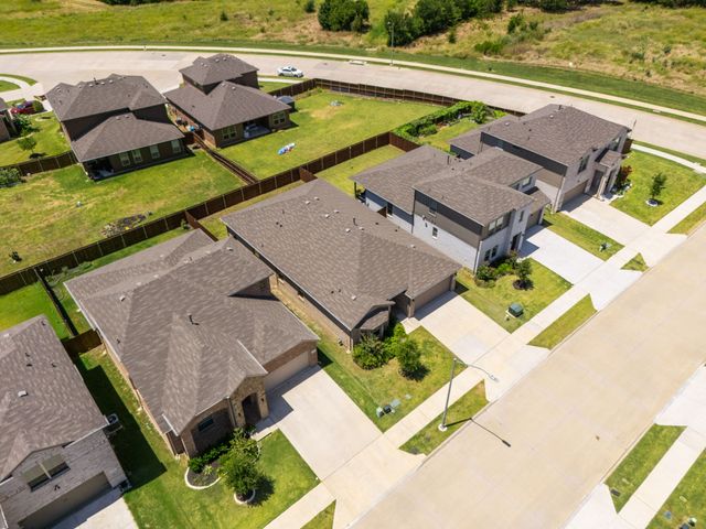 1012 Southwark Drive, Fort Worth, TX 76247