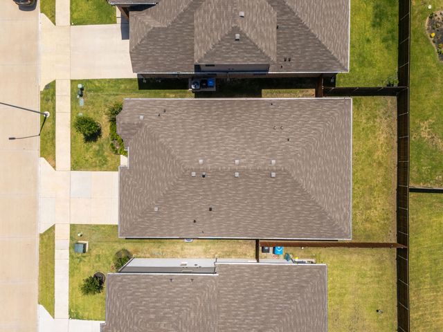1012 Southwark Drive, Fort Worth, TX 76247
