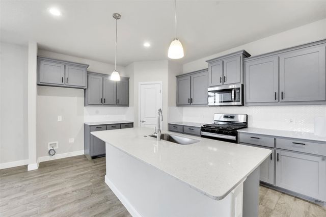 1012 Southwark Drive, Fort Worth, TX 76247