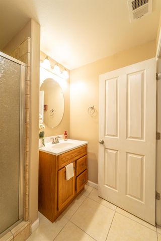 3374 Keats Avenue, Clovis, CA 93619