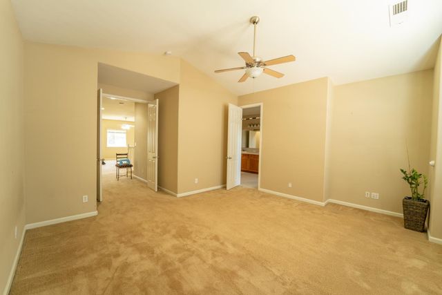 3374 Keats Avenue, Clovis, CA 93619