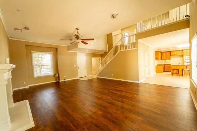 3374 Keats Avenue, Clovis, CA 93619