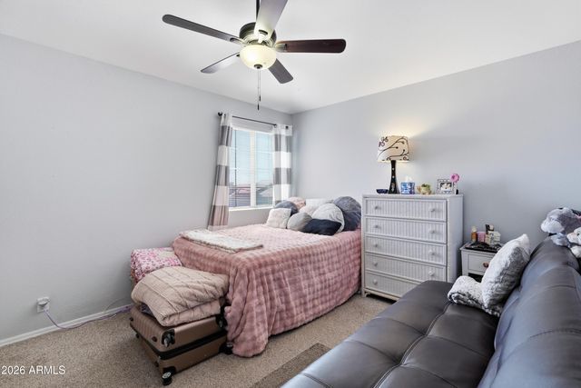 4534 E AMBERWOOD Drive, Phoenix, AZ 85048