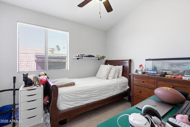 4534 E AMBERWOOD Drive, Phoenix, AZ 85048