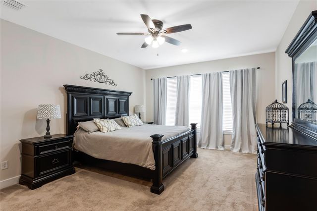9211 Lowell Cliff Drive, Cypress, TX 77433