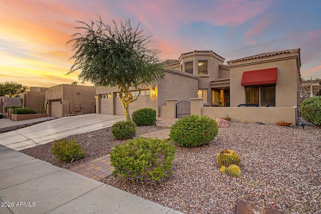 6022 W ROBIN Lane, Glendale, AZ 85310
