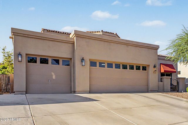 6022 W ROBIN Lane, Glendale, AZ 85310