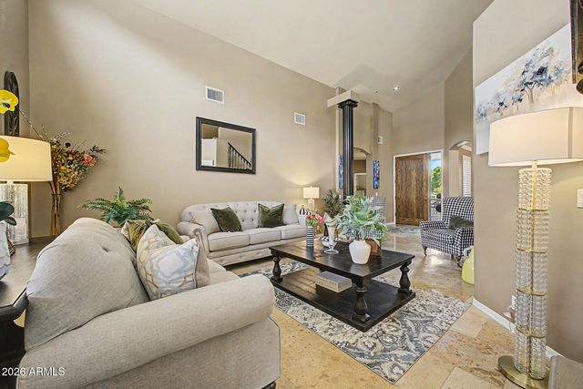 6022 W ROBIN Lane, Glendale, AZ 85310