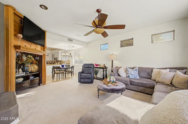 6022 W ROBIN Lane, Glendale, AZ 85310