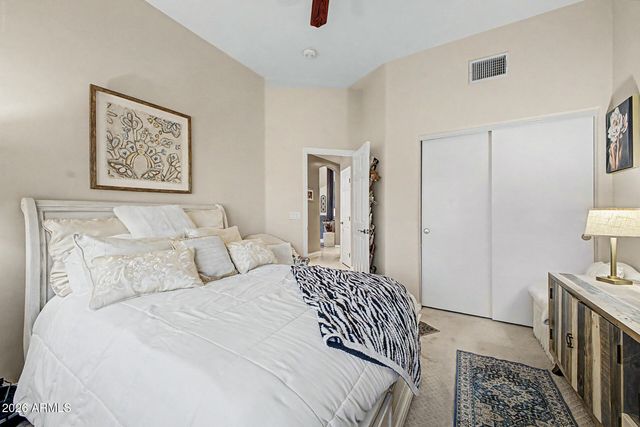 6022 W ROBIN Lane, Glendale, AZ 85310