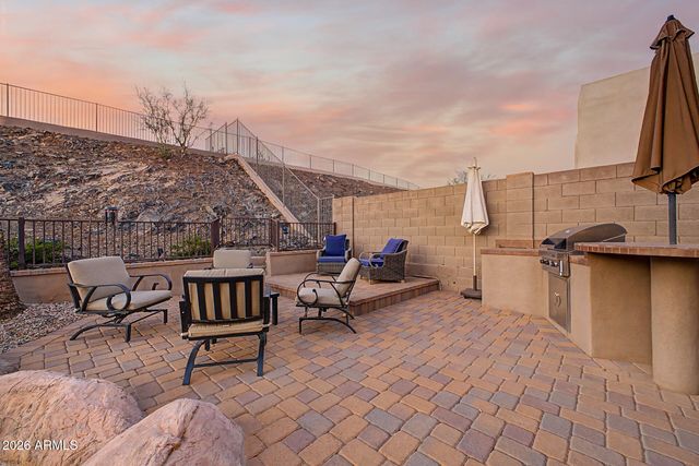 6022 W ROBIN Lane, Glendale, AZ 85310
