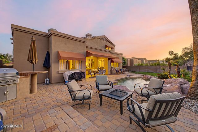 6022 W ROBIN Lane, Glendale, AZ 85310