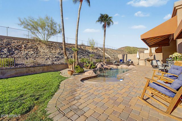 6022 W ROBIN Lane, Glendale, AZ 85310