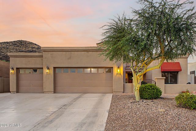 6022 W ROBIN Lane, Glendale, AZ 85310