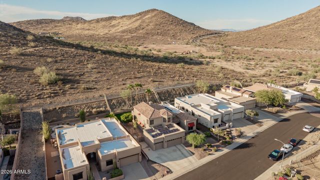 6022 W ROBIN Lane, Glendale, AZ 85310