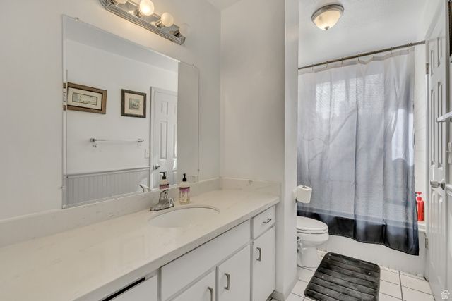 5276 S HUNTINGTON CIR, Taylorsville, UT 84129