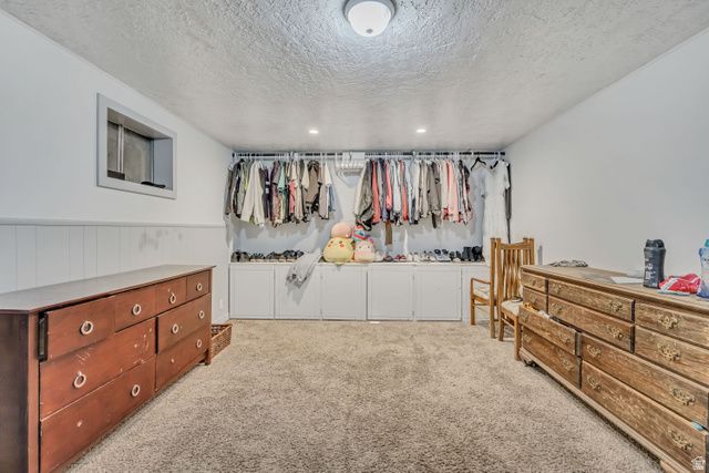 5276 S HUNTINGTON CIR, Taylorsville, UT 84129