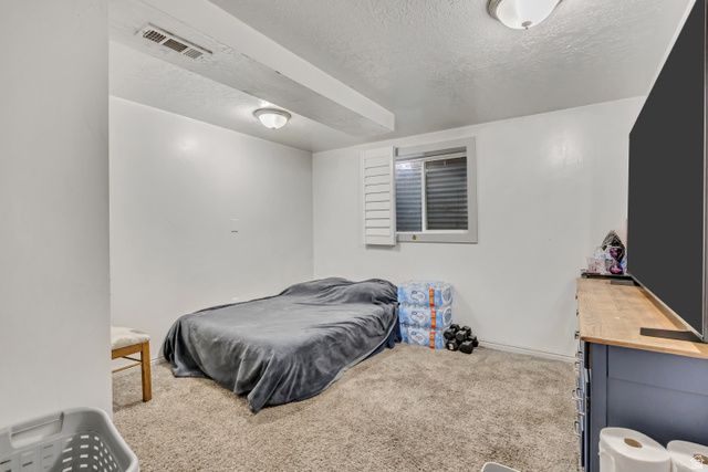 5276 S HUNTINGTON CIR, Taylorsville, UT 84129