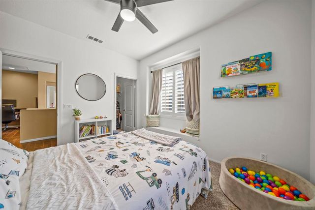 31937 Red Pine Way 80, Temecula, CA 92592