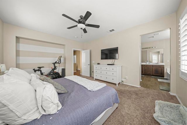 31937 Red Pine Way 80, Temecula, CA 92592