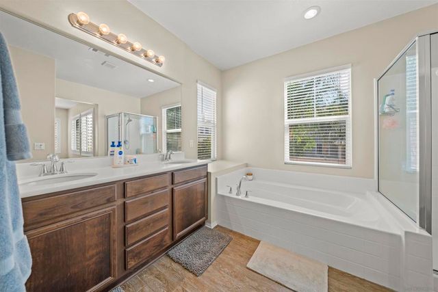 31937 Red Pine Way 80, Temecula, CA 92592