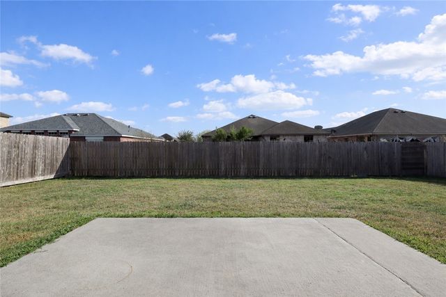 2103 Margaret Lane, Kingsville, TX 78363