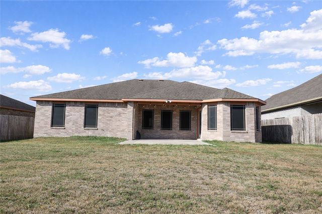 2103 Margaret Lane, Kingsville, TX 78363