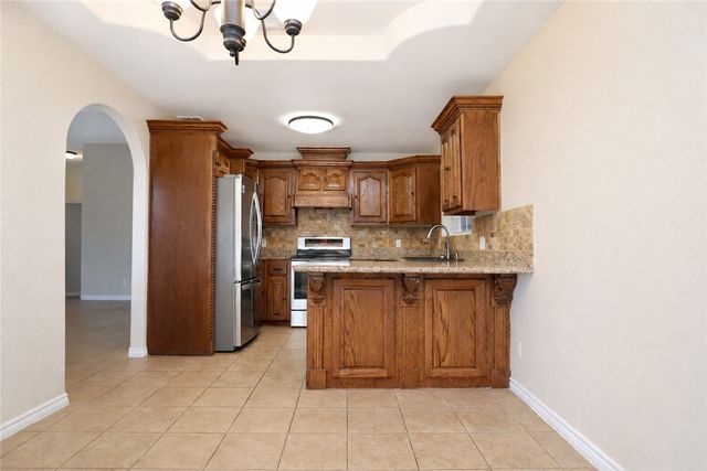 2103 Margaret Lane, Kingsville, TX 78363