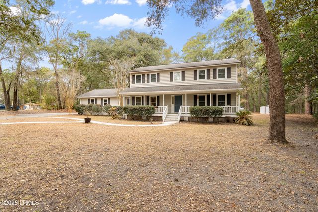 11 Redwood Lane, Beaufort, SC 29907