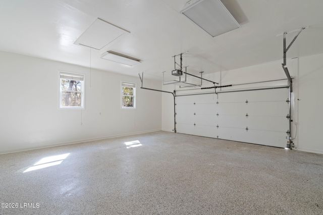 11 Redwood Lane, Beaufort, SC 29907