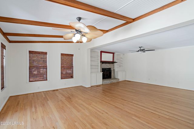 11 Redwood Lane, Beaufort, SC 29907