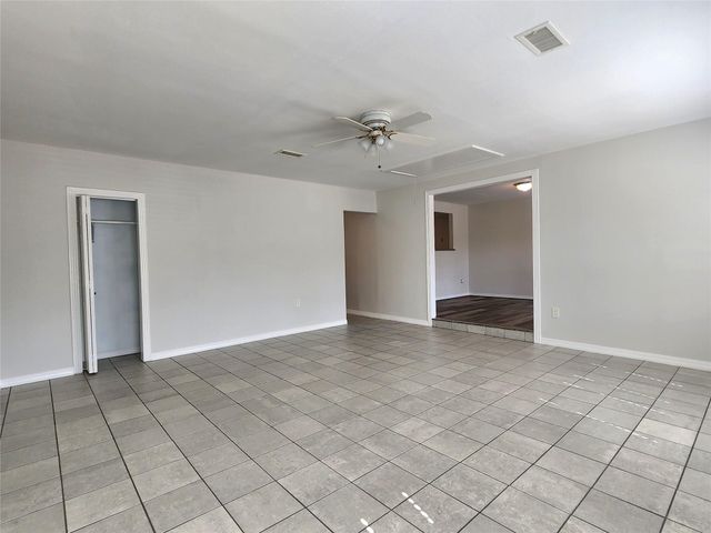 4214 Wuthering Heights Drive, Houston, TX 77045