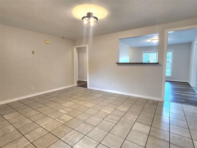 4214 Wuthering Heights Drive, Houston, TX 77045