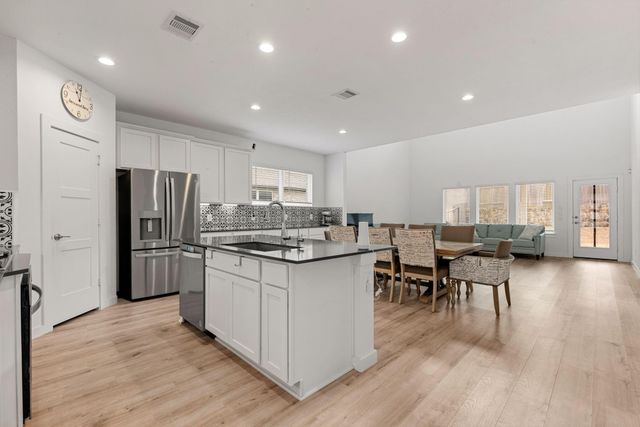 14019 Valley Creek Court, Conroe, TX 77384