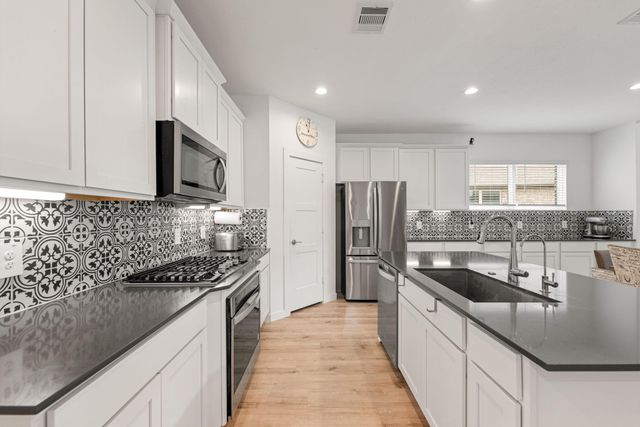 14019 Valley Creek Court, Conroe, TX 77384