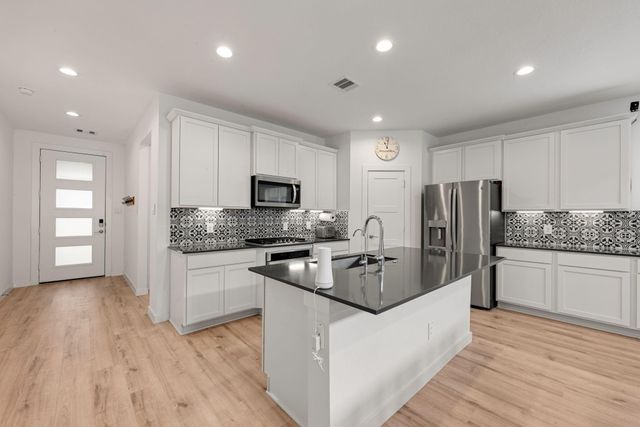 14019 Valley Creek Court, Conroe, TX 77384