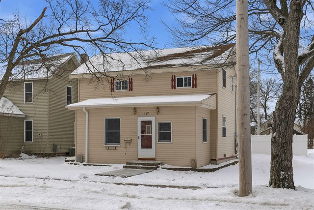 117 N 3rd Avenue, Big Rapids, MI 49307