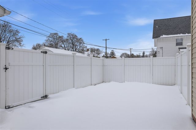 117 N 3rd Avenue, Big Rapids, MI 49307