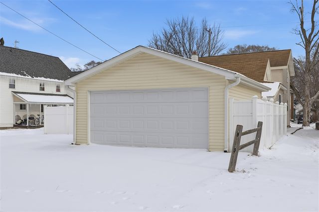 117 N 3rd Avenue, Big Rapids, MI 49307