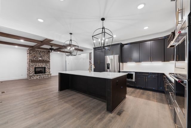 25 Sarah Ct, Columbia, TN 38401