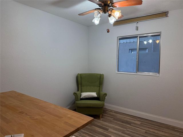 1009 JAMAJO BOULEVARD, Orlando, FL 32803