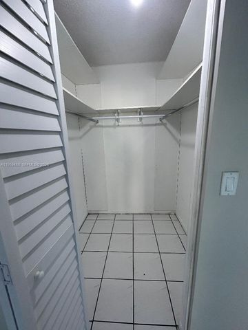 11780 SW 18th St 202-2, Miami, FL 33175