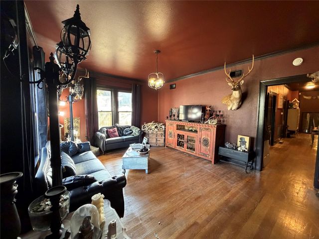 2419 Hazel Street, Beaumont, TX 77702