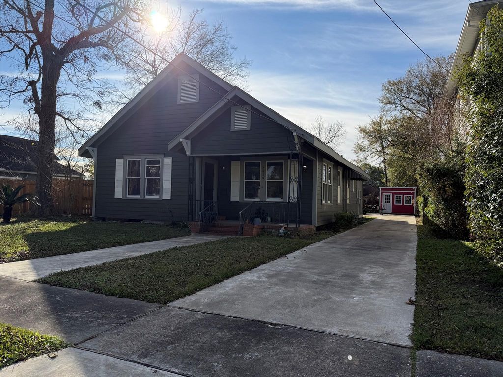 2419 Hazel Street, Beaumont, TX 77702