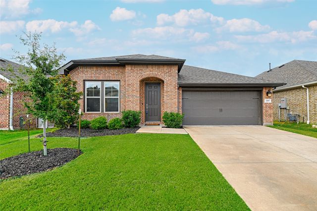 1809 Arbor Drive, Forney, TX 75126